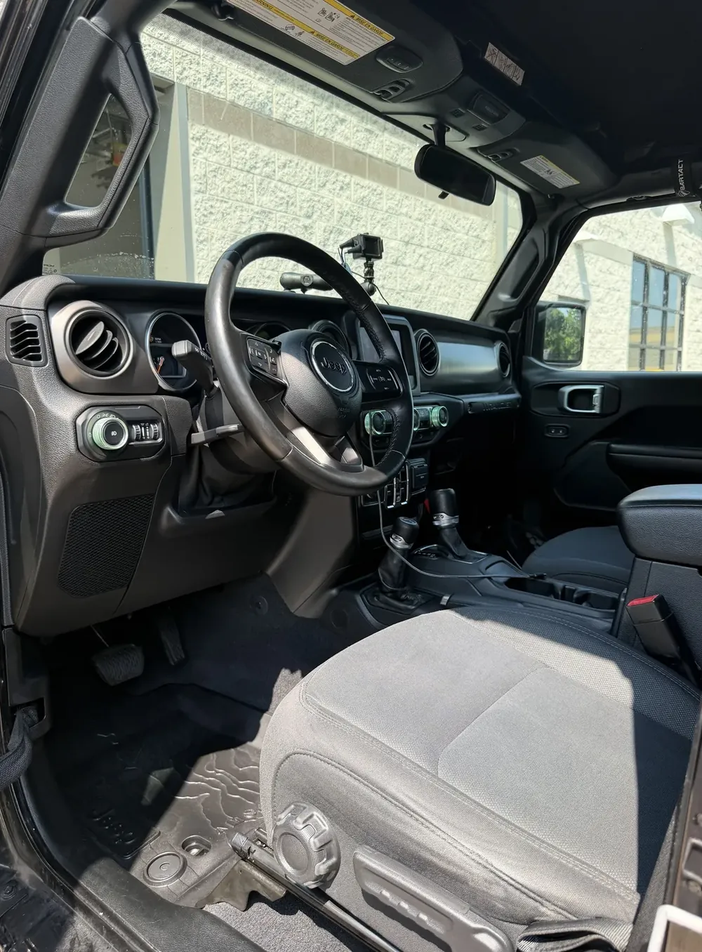 Jeep, front, after cleaning